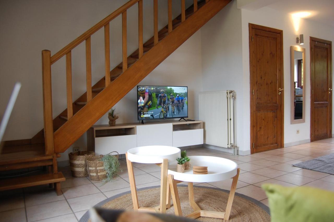 Appartement Fleurs Des Champs - Esc'Appart Rochefort Kültér fotó